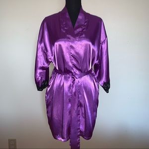 Purple Robe With 3/4 Sleeves With Lace